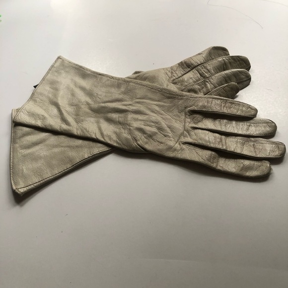 Cream Opera Length Leather Gloves - Picture 2 of 8